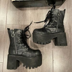 Dollskill Current Mood Demonia Platform Boots